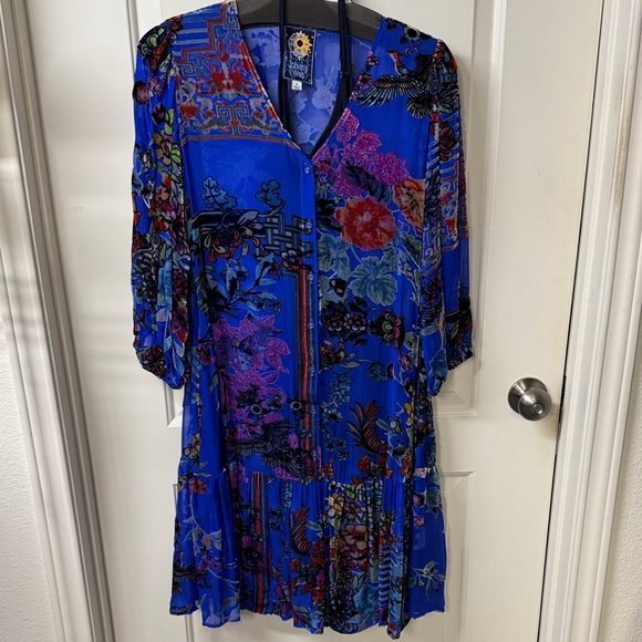 Johnny Was Dresses & Skirts - Johnny Was burn out velvet dress